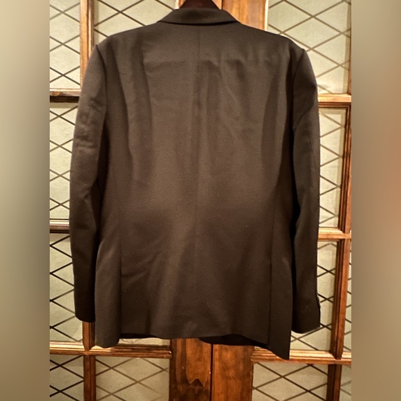 Express Men’s Black Suit - Picture 2 of 8